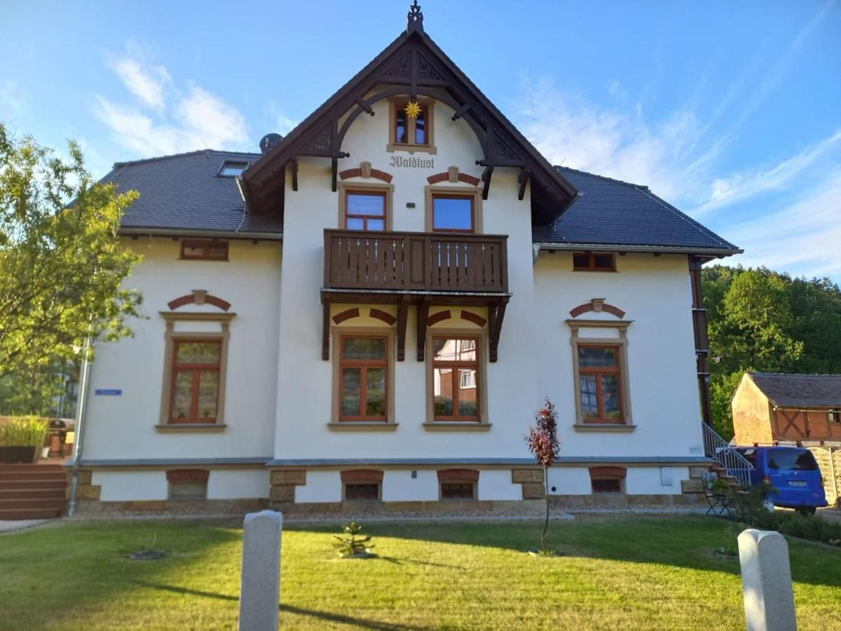 Villa Waldlust - 5 Sterne - 2 Schlafzimmer クアオルト・オイビン エクステリア 写真