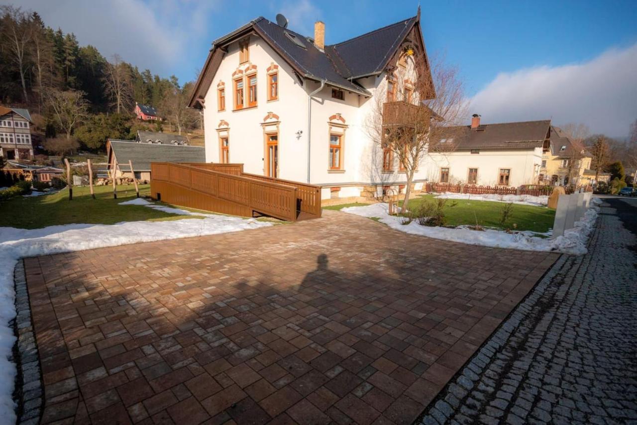 Villa Waldlust - 5 Sterne - 2 Schlafzimmer クアオルト・オイビン エクステリア 写真